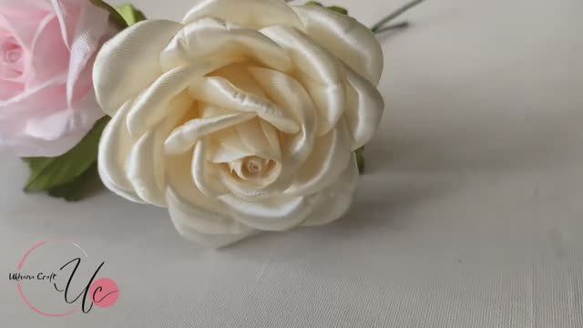 Розы своими руками __ Как сделать цветы розы из атласной ленты своими руками смотреть онлайн