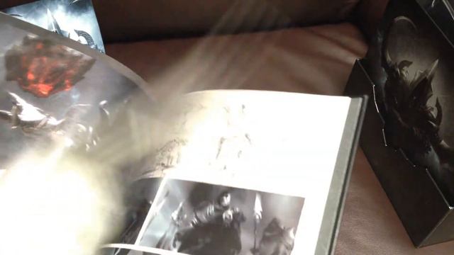Diablo III 3: Reaper of Souls Collector's Edition Unboxing смотреть онлайн