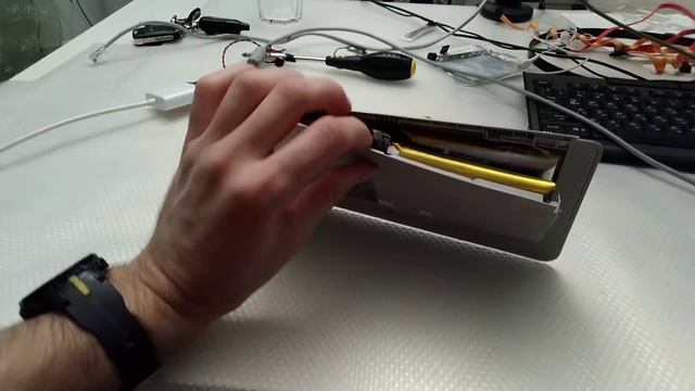 Что бывает с ноутбучными батареями. смотреть онлайн