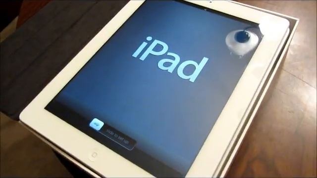 The New iPad, aka The iPad 3, Unboxing - 32GB Wifi смотреть онлайн