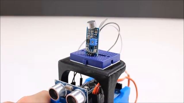 Detect Sound and React with LittleBot Budget Arduino Robot Kit смотреть онлайн