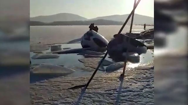 Массовое утопление авто на рыбалке во Владивостоке. Топляки в приморье смотреть онлайн