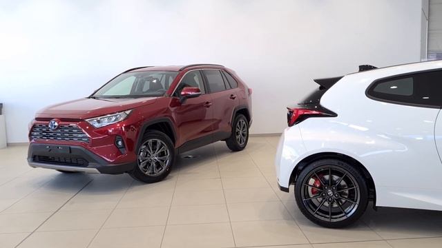 Toyota Rav4 ❤️ Sabes qué Desde 2015 fue nuestro Primer SUV Híbrido 4x4 - Ahorra, Disfruta, Respeta смотреть онлайн