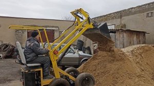 Бортоповоротный минипогрузчик первые шаги. Без противовеса.