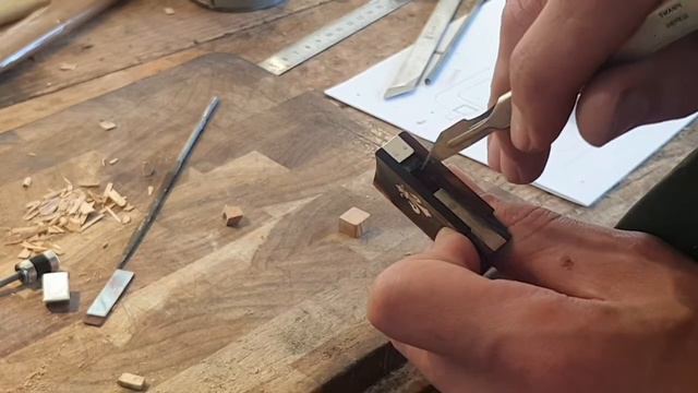 How to rehair a violin bow (part 2) смотреть онлайн