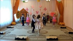 танец жуков "Дюймовочка"