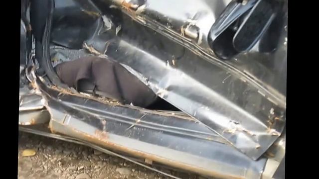 Разбили новое такси за 300 тысяч об жигули!!!!!!!!!! смотреть онлайн