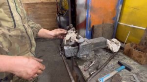 Замена колодок на Nissan Maxima #колодки #nissan