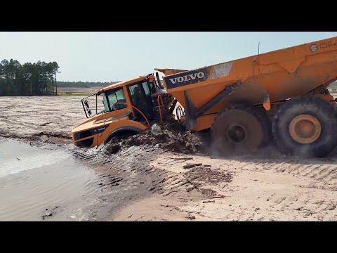 Бездорожье ошибок не прощает | Тяжелые грузовики TATRA, VOLVO, КАМАЗ, 5-TON на бездорожье смотреть онлайн