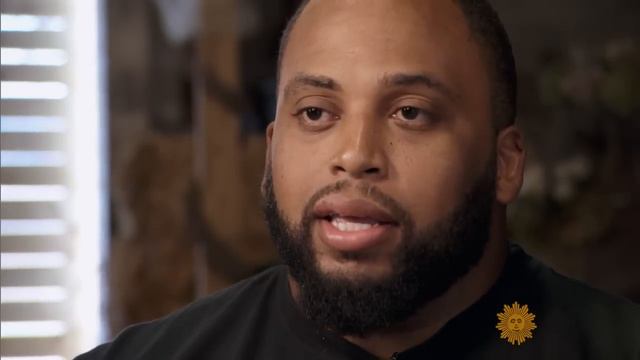 Former football player turns to farming смотреть онлайн