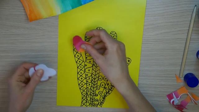 Ваза с цветами из бумаги. Открытка на 8 марта детский сад. Цветы своими руками из бумаги для детей. смотреть онлайн