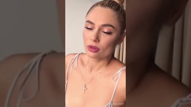 Наталья Рудова в откровенном платье смотреть онлайн