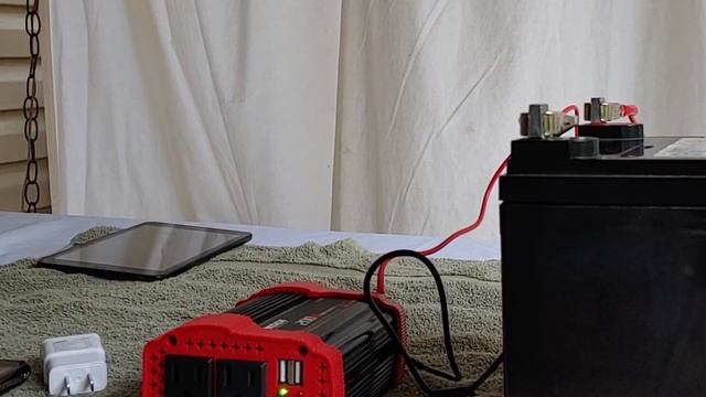 Shoestring's review of the cheap off-grid 200-Watt NDDI Inverter. смотреть онлайн