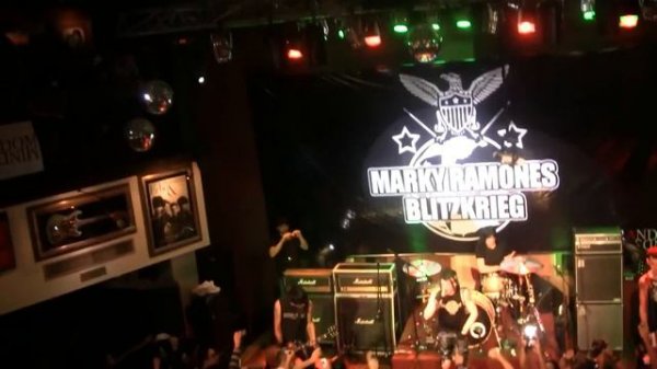 Marky Ramones Blitzkrieg Live in Manila - Blitzkrieg Bop