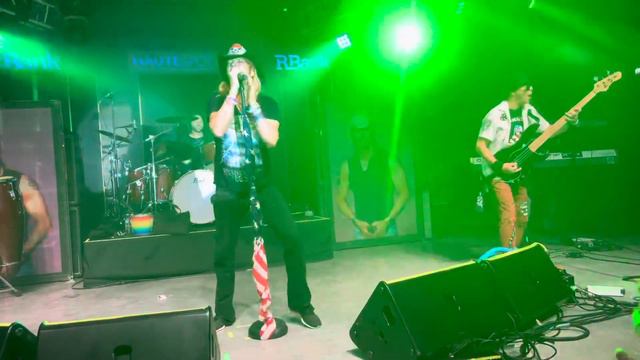 Bret Michaels - Unskinny Bop - Haute Spot - Cedar Park, TX смотреть онлайн