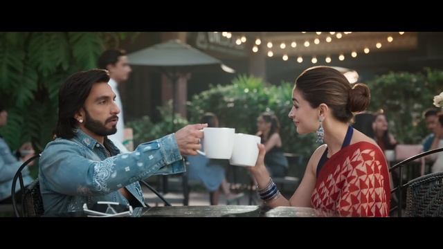 #RockyAurRaniKiiPremKahaani - OFFICIAL TRAILER | Dharmendra, Jaya, Shabana, Ranveer, Alia | Karan смотреть онлайн