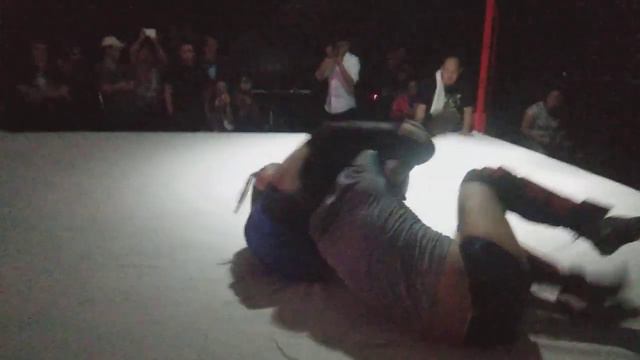 SJM マーティンセイントジョン vs "Jarhead" John Amar[WuW Rules] (WUW Fight Night Zero) [Handheld Footage] смотреть онлайн
