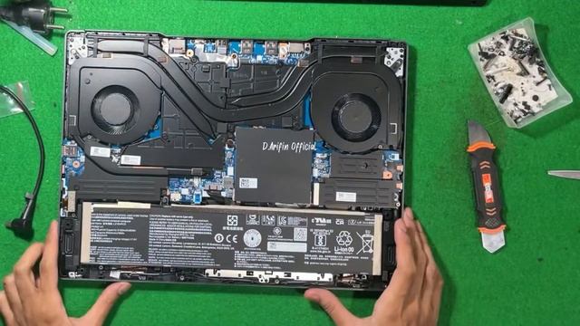 Lenovo Legion 5 15ARH7H | Upgrade SSD Ram (disassembly)