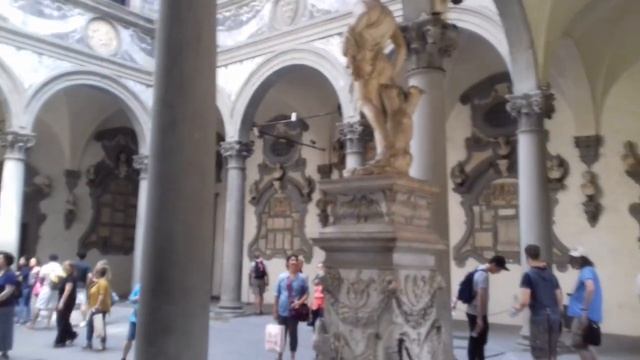 Firenze!  Palazzo Di Medici. ФЛОРЕНЦИЯ  дом где бывала семья Ди Медичи!