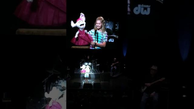 5/19/19 Darci & Petunia In Cinci 7 смотреть онлайн