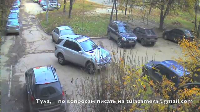 ZA-Auto.ru - Девушка, мерседес и парковка их было трое.
