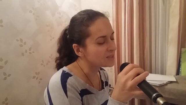 Девушка охотник поет смотреть онлайн