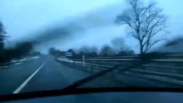 Из Литвы в Латвию, граница) смотреть онлайн