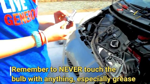 Toyota Yaris Headlight Bulb Replacement смотреть онлайн