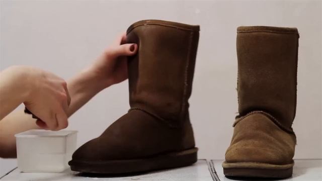 ЛАЙФХАК | КАК ПРАВИЛЬНО ЧИСТИТЬ УГГИ | HOW TO CLEAN UGG BOOTS смотреть онлайн