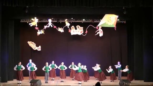 Североуральск ОКТСТ Наш день фольклорный латышский танец Пастушок смотреть онлайн