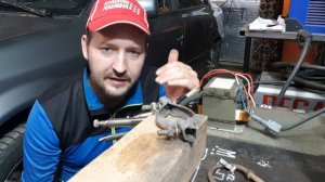 Как открутить прикипевшие гайки коллектора