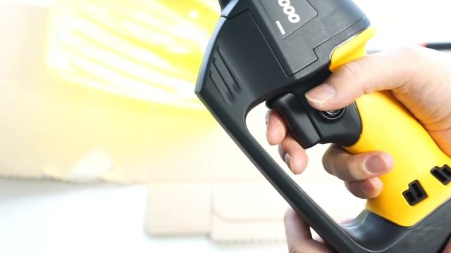 大掃除に大活躍の電気ノコギリ （ リョービ RYOBI ASK-1000 ）