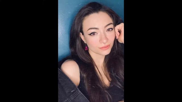 Jodelle Ferland photos смотреть онлайн