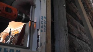 установка пластиковой двери