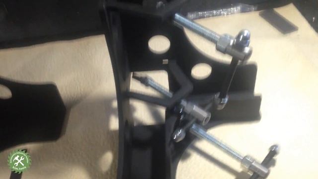 Трёхосевая угловая струбцина увеличенная смотреть онлайн