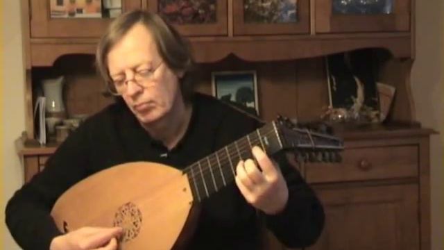 John Dowland - Lady Laiton's Almain (P48) - Lute смотреть онлайн