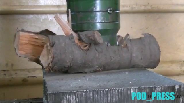 Что будет если положить под пресс дерево? смотреть онлайн