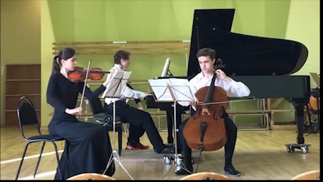 Mendelssohn: Piano Trio No. 2 in c-moll op. 66: I. смотреть онлайн