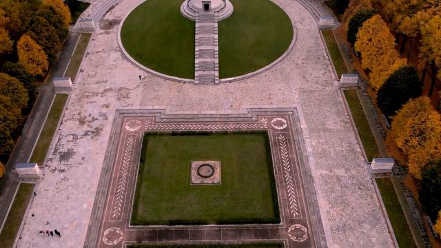 Трептов-парк в Берлине / Treptower Park in Berlin! смотреть онлайн