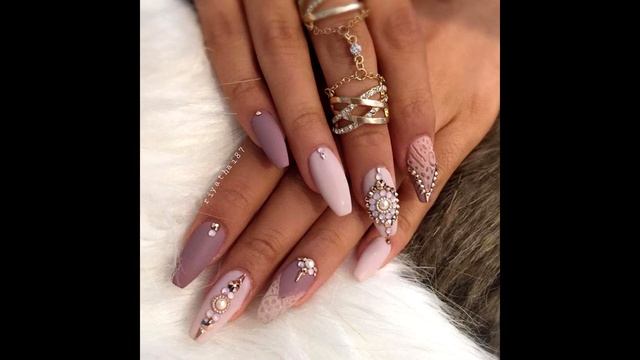 Простой маникюр со стразами ? ДИЗАЙН НОГТЕЙ ИДЕИ ? ТРЕНДЫ И НОВИНКИ МАНИКЮРА смотреть онлайн