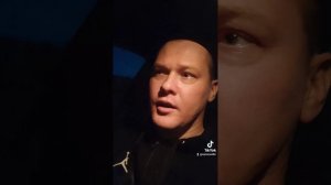 Как нужно любить по настоящему! Как любящий мужчина должен относится к остальным девушкам!