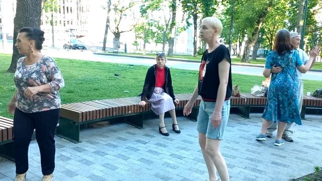 Харьков,танцы в саду,"Есть только Миг..." смотреть онлайн