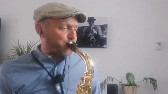 I got you, I feel good, alto sax solo смотреть онлайн