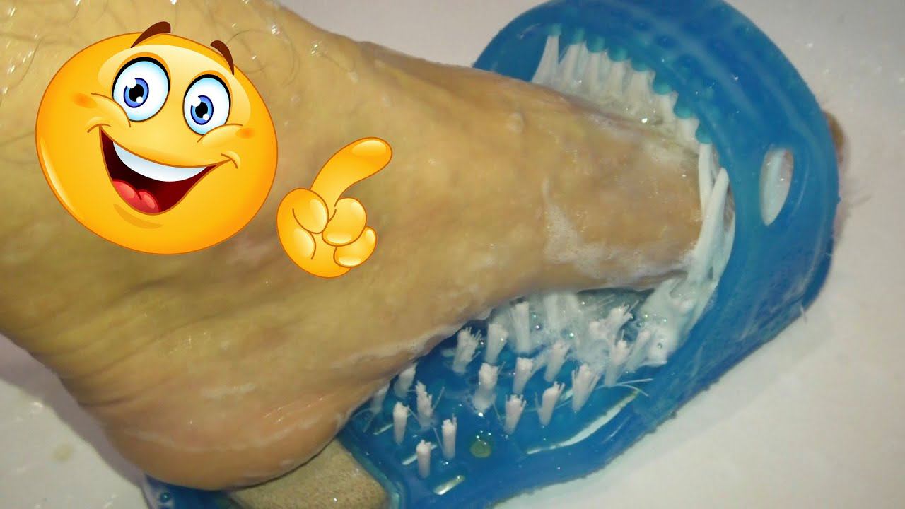 Я ВСЮ жизнь не правильно мыл ноги пока не увидел эту штуку смотреть онлайн