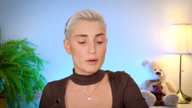Осенний макияж на каждый день. Тональный крем Estee Lauder Sheer. Кисти для макияжа смотреть онлайн