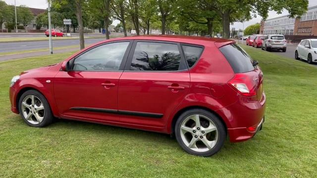 Kia Ceed 1.6 CRDI Auto 2010, for sale at Brenwood Motors, Kirkcaldy, Fife смотреть онлайн
