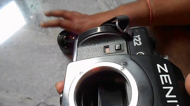 Zenit 122 - With Helios 44M-4 (58mm f/2) смотреть онлайн