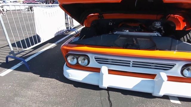 2022 Dino's Git Down Truck Event at State Farm Stadium in Glendale, Arizona смотреть онлайн