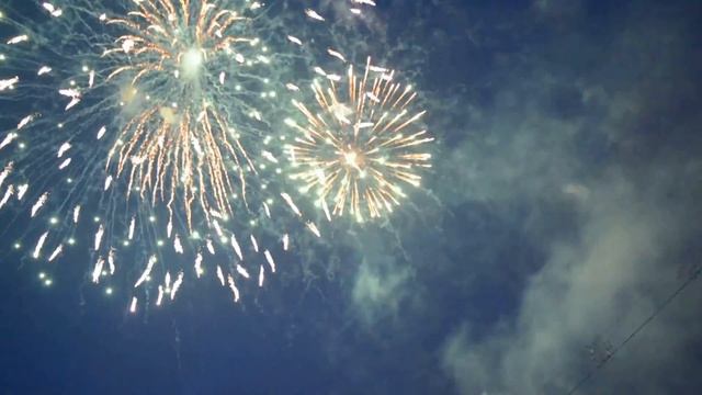 Фейерверк на пл. Сахарова г. Барнаул 30 декабря 2016 смотреть онлайн