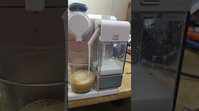 R33370 Не взбивает пену смотреть онлайн